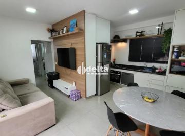 Apartamento · 72m² · 3 Quartos · 1 Vaga · Apartamento com 3 quartos sendo 1 suíte disponível para venda no bairro Alto Umuarama em Uberlândia-