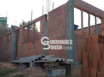 99fa04ea8e8ac59d9433d718706c3fd0742e0460 · Terreno com construção em Botujuru