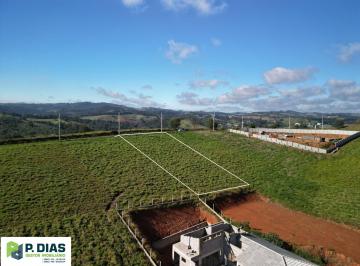 Terreno · 1000m² · Seu Refúgio no Interior: Terreno com Vista Deslumbrante em Pinhalzinho, SP