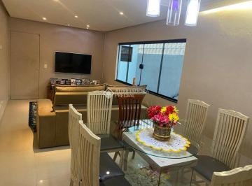 Casa · 230m² · 3 Quartos · 2 Vagas · CASA ASSOBRADADA COM 3 QUARTOS SENDO 1 SUÍTE E 2 VAGAS NO BAIRRO DEMARCHI EM SÃO BERNARDO DO CAMPO