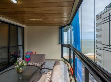 Apartamento · 300m² · 4 Quartos · 2 Vagas · Apartamento 300m², 4 quartos, 2 suítes, Sala de 3 ambientes, 2 vagas