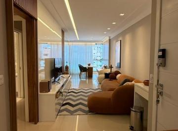Apartamento · 80m² · 2 Quartos · 4 Vagas · Apartamento na 2ª quadra do mar, 80m², 2 quartos, 1 suíte, 4 vagas e lazer completo