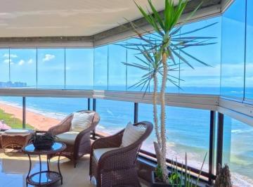 Apartamento · 244m² · 4 Quartos · 3 Vagas · Apartamento frente para o mar da Praia de Itaparica, 244m², 4 quartos, 2 suítes, 3 vagas e lazer de