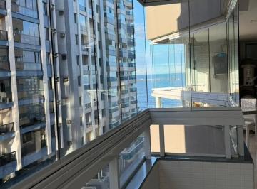 Apartamento · 230m² · 4 Quartos · 2 Vagas · Apartamento vista mar, 230m², 4 quartos, 2 suítes, 2 vagas