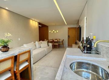 Apartamento · 120m² · 3 Quartos · 3 Vagas · Apartamento na quadra do mar, reformado e decorado, 3 quartos, 2 suítes, 3 vagas, lazer completo