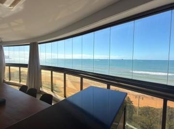 Apartamento · 220m² · 3 Quartos · 4 Vagas · Apartamento frente para o mar de Itaparica. São 220m² , 3 suítes + closet, 4 vagas, lazer de clube