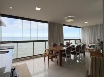 Apartamento · 160m² · 4 Quartos · 3 Vagas · Apartamento frente mar com 160m² e 3 vagas soltas