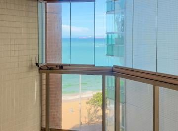 Apartamento · 140m² · 3 Quartos · 2 Vagas · Apartamento 140m², prédio frente mar, 3 quartos, 1 suíte, 2 vagas - Praia de Itapuã