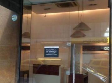 695b8d4e57fc9f326ce4864c36dba7be32cc2617 · Centro RJ, loja com mezanino, 50 m²