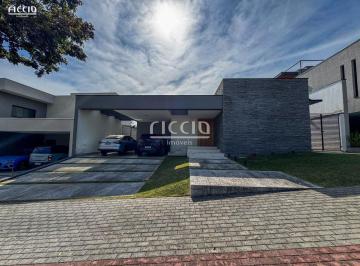 Casa · 450m² · 3 Quartos · Casa à venda - em Urbanova