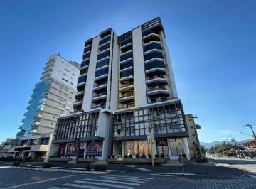 Apartamento · 132m² · 3 Quartos · 1 Vaga · Apartamento semi mobiliado com 3 sacadas no centro de Timbó
