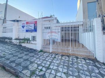 Casa · 154m² · 3 Quartos · 3 Vagas · "Casa Térrea Versátil no Bairro Santa Terezinha, Sorocaba/SP"