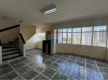 Apartamento · 200m² · 5 Quartos · 2 Vagas · Cobertura à venda no bairro da Madalena - Recife/PE - 200m², 5 quartos, sendo 2 suítes, 2 wc sociais