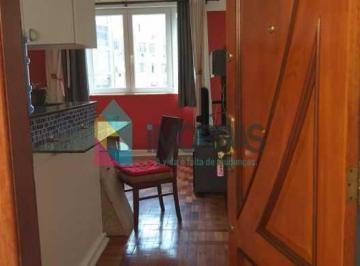 Apartamento · 60m² · 1 Quarto · 1 Vaga · Apartamento : / Residencial / Copacabana