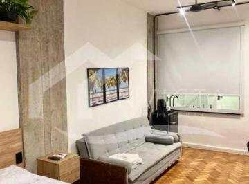 Apartamento · 30m² · 1 Quarto · Belíssimo conjugado reformado e mobiliado em Copacabana!