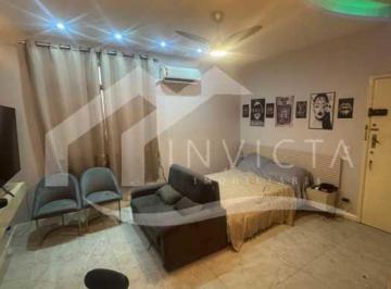 Apartamento · 30m² · 1 Quarto · Elegância e Design no Coração do Arpoador: O Refúgio Perfeito no Posto 6