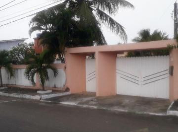 Casa de 3 quartos, Camaçari · Casa Térrea, 3 quartos Sendo 1 Suíte, Ampla na Praia de Guarajuba-Ba