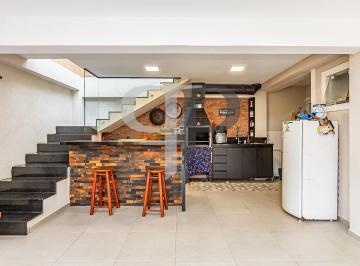 Casa · 131m² · 3 Quartos · 2 Vagas · Sobrado à venda em condomínio fechado. Bairro: Cajuru - CURITIBA - PR