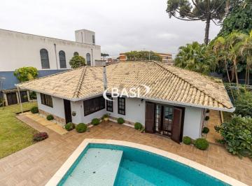 Casa · 600m² · 5 Quartos · 4 Vagas · Casa Alto Padrao a Venda no Parolin, Curitiba - 5 Dormitorios