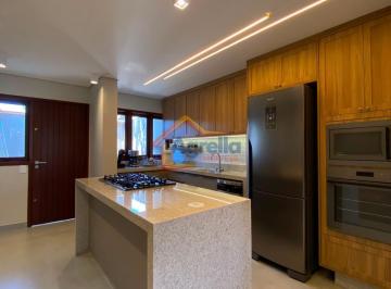 Casa · 218m² · 3 Quartos · 2 Vagas · CASA TODA PLANEJADA E ÁREA LAZER COM CHURRASQUEIRA À VENDA EM MOGI MIRIM/SP
