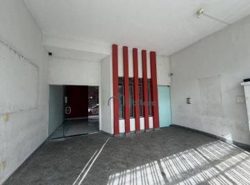 31d21e532bbc3b871d785d726ed9d704bd03b490 · Salão para alugar, 400 m² por R$ 6.500/mês - Centro - Votorantim/SP