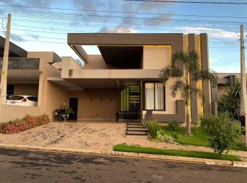 Casa · 200m² · 3 Quartos · 4 Vagas · Casa de Condomínio para venda em Quinta Do Lago de 200.00m² com 3 Quartos, 1 Suite e 4 Garagens