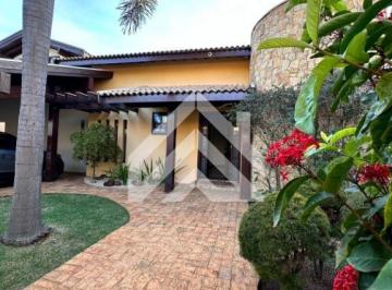 Casa · 408m² · 4 Quartos · 5 Vagas · Casa para venda em Cidade Jardim de 408.00m² com 4 Quartos, 1 Suite e 5 Garagens