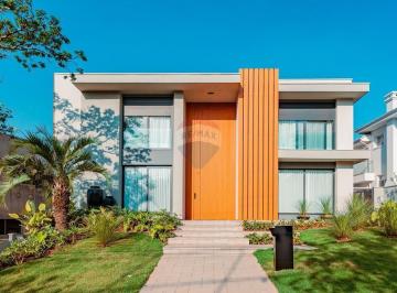 Casa · 962m² · 5 Quartos · Casa de Condomínio para venda em Alphaville de 962.38m² com 5 Quartos e 5 Suites