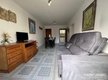 Apartamento · 85m² · 2 Quartos · 1 Vaga · Apartamento Mobiliado com Sacada - Centro - Balneário Camboriú/SC