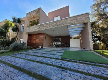 03031663d7faf47093fc9e1b6204942cd34d5280 · Casa com 4 dormitórios à venda, 295 m² por R$ 2.540.000,00 - Santa Felicidade - Curitiba/PR