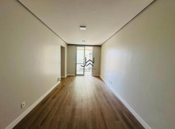 Apartamento de 2 quartos, Águas Claras · RUA 22 SUL - RESIDENCIAL CASTRO ALVES - 02 QUARTOS - 01 SUÍTE - 01 VAGA - VARANDA - NASCENTE