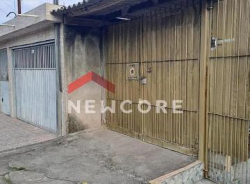 Casa · 140m² · 5 Quartos · 1 Vaga · Casa em Rua Ângelo Bertuchi - Vila Nova Mauá - Mauá/SP