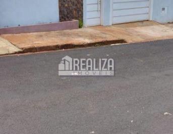 img0 · Casa com 3 Quarto(s) e 2 banheiro(s) para Alugar, 10 m² por R$ 3200 / Mês