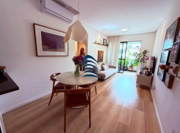Foto 01 · Lindo Apto 2/4 na Armação Excelente oportunidade na Armação! Apartamento de 64m², finamente decorad
