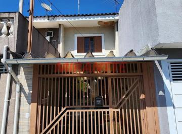ad22310b1ac2f27e3b01da78eb871412.jpg · Sobrado de 88m² com 2 quartos