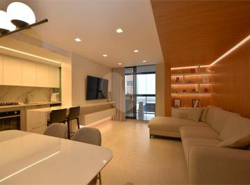 Apartamento de 2 quartos, Curitiba · Apartamento 2 Quartos (1 Suíte) à Venda no Cabral, Curitiba