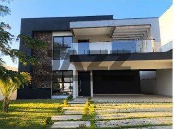 Casa · 305m² · 4 Quartos · 4 Vagas · Casa em Condomínio Figueira Garden à Venda, 4 suítes , 305m²