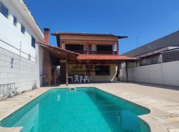 WhatsApp Image 2026-04-29 at 11.18 · Casa com 3 suite + Edicula - Piscina - 200 metros do mar - Florida - Praia Grande