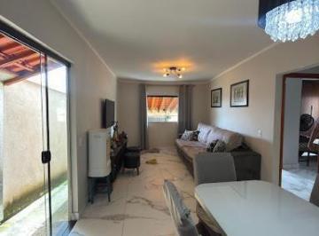 9a203dda4ecdcd485eb383949a935cf164d69007 · Casa com 2 dormitórios à venda, 140 m² por R$ 370.000,00 - Nossa Senhora da Abadia - Uberaba/MG