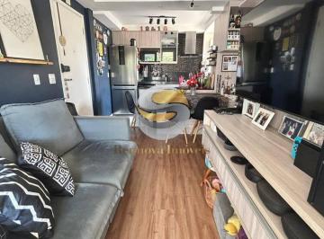 Apartamento · 52m² · 2 Quartos · 1 Vaga · Apartamento 2 dorm /1 suíte, ao lado da estação de Quitauna e km 18