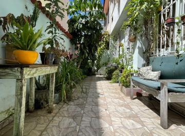 Casa de 6 quartos, Rio de Janeiro · Excelente Casa Triplex de Vila 180 m². 6 Quartos, Quintal, Sol Manhã, Silencioso