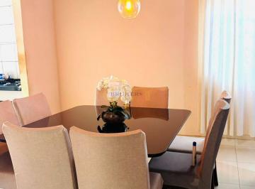 Casa · 2 Quartos · 1 Vaga · Vende-se Casa no Jardim Industriario