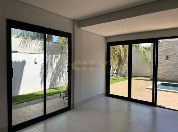Casa · 394m² · 1 Vaga · Vende-se Sobrado Condomínio Belvedere I