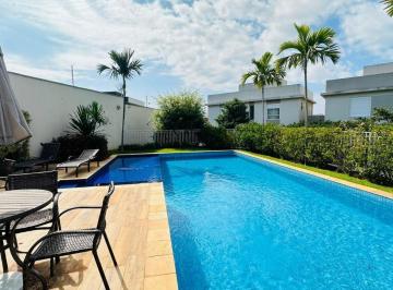 Foto 01 · Casa de luxo em condomínio: 2 quartos, 2 suítes, 1 sala, 4 banheiros, 2 vagas na cidade de Valinhos-