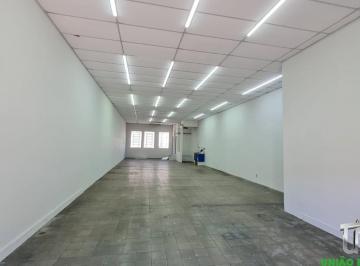 Foto 01 · Ponto Comercial de Luxo no Centro de Bragança Paulista! Sala ampla, banheiro e localização estratégi