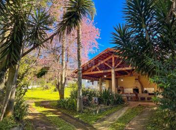 Rural Venda 2435m² de 1 quarto · São Roque/SP - Chácara com lago particular, bosque e 2.435 m² de natureza!