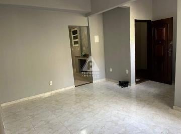 Apartamento · 74m² · 2 Quartos · No Centro! Excelente apart de 2 quartos todo reformado!