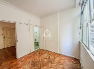 Apartamento · 38m² · 1 Quarto · Apartamento 1 quarto e sala no Flamengo