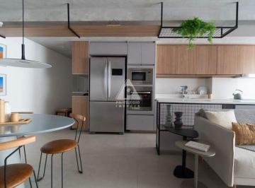 Apartamento · 94m² · 3 Quartos · 1 Vaga · Apartamento de 3 quartos com vaga e varanda à em Botafogo