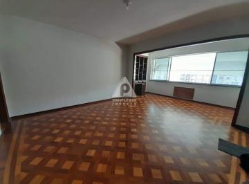 Apartamento · 157m² · 3 Quartos · 2 Vagas · Apartamento amplo com vista livre de 3 quartos, com suíte, closet, 2 vagas de garagem, perto do metr